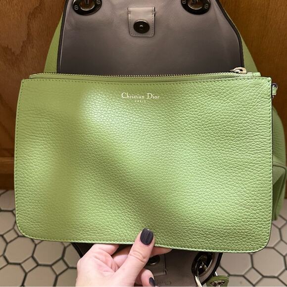 Christian Dior Pebbled Leather Medium Cannage Diorissimo Bag - Picture 4 of 11